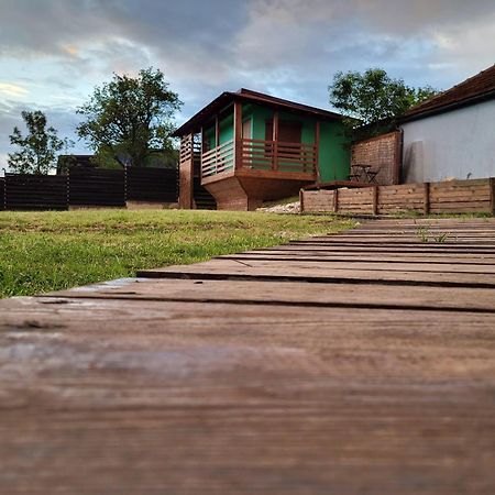 Casa Brankat Crasova Exterior foto